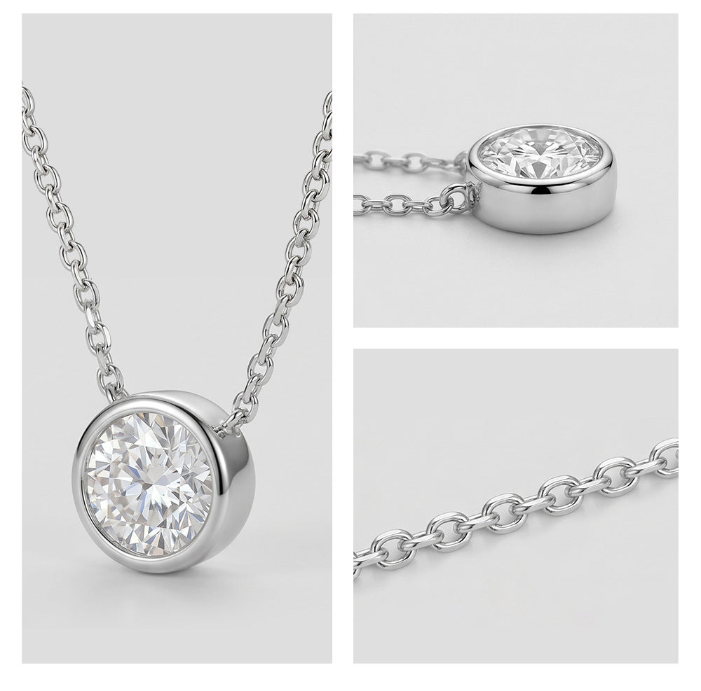 Round Solitaire Necklace 一 Moissanite, Waterproof